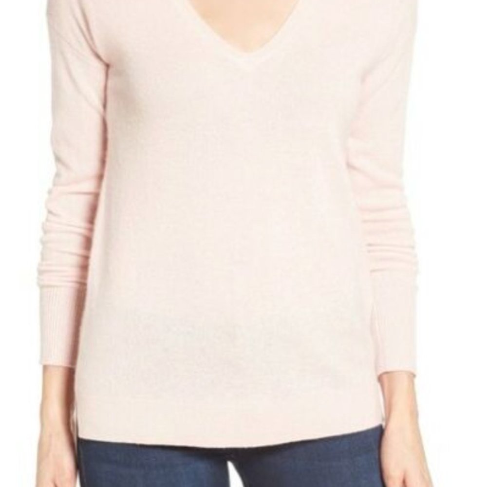 Cashmere v-neck sweater